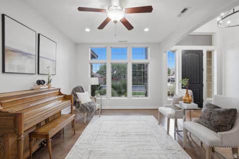 1872 S 20 E Washington UT 84780