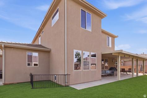 1872 S 20 E Washington UT 84780