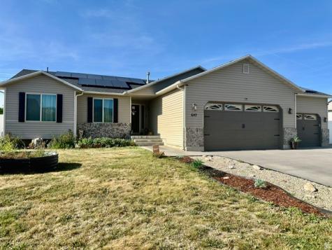 647 E 980 N Tooele UT 84074