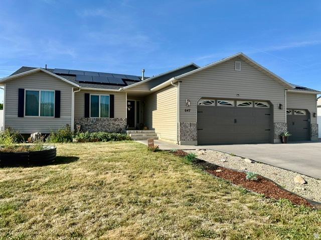 647 E 980 N Tooele UT 84074