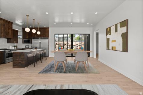 1043 N Falcon View E Hurricane UT 84737