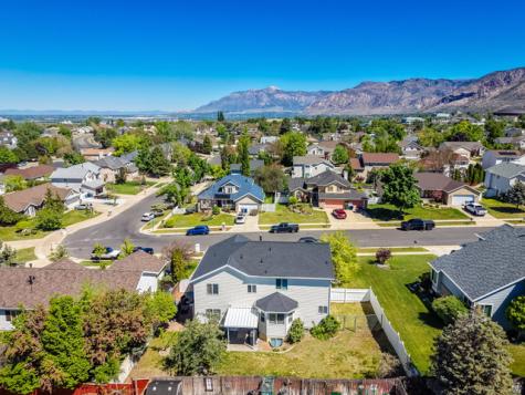1039 E 4975 S Ogden UT 84403