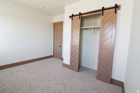1087 E 160 N Hyde Park UT 84318