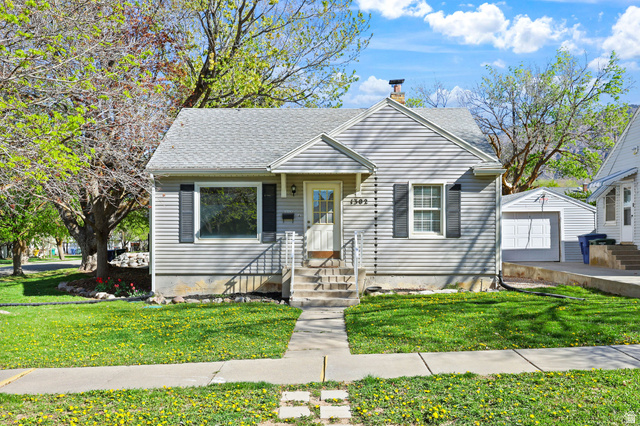 1302 E Swan S Ogden UT 84401