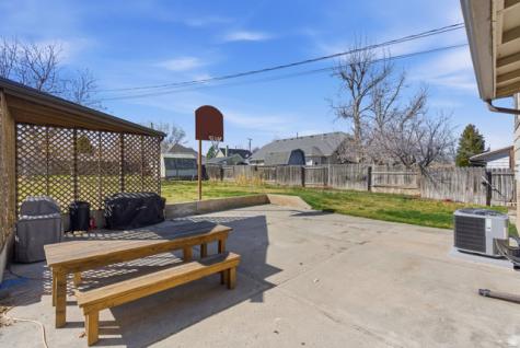 279 N 800 E Payson UT 84651
