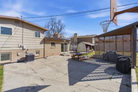 279 N 800 E Payson UT 84651