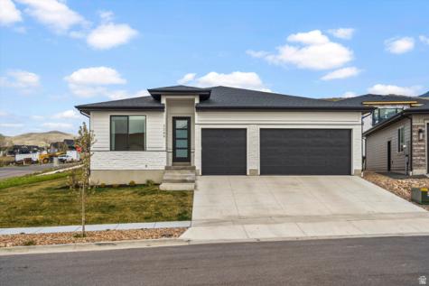 3349 W Oxford Loop Mountain Green UT 84050