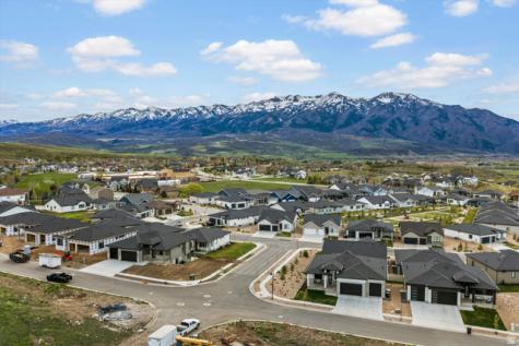 3349 W Oxford Loop Mountain Green UT 84050
