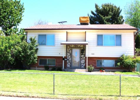 5202 S 2675 W Roy UT 84067