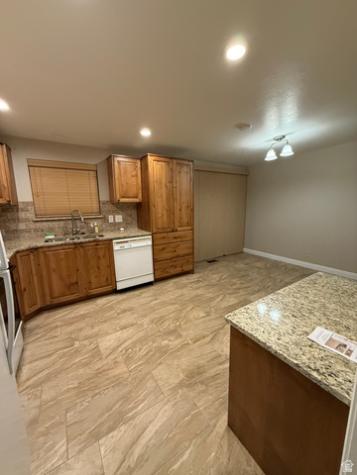 5202 S 2675 W Roy UT 84067