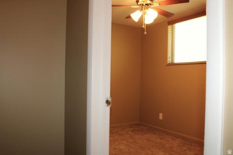 5202 S 2675 W Roy UT 84067