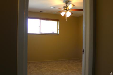 5202 S 2675 W Roy UT 84067