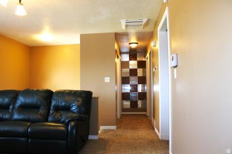 5202 S 2675 W Roy UT 84067
