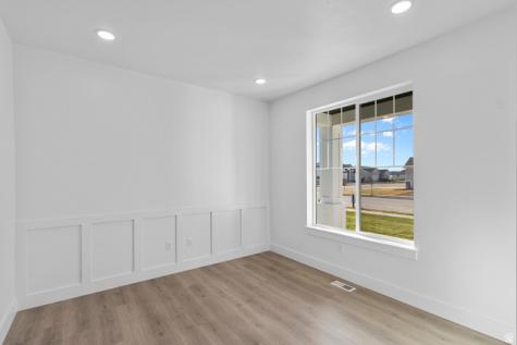 278 N 870 E Tremonton UT 84337