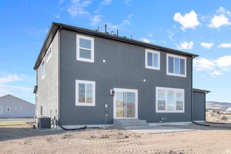 278 N 870 E Tremonton UT 84337