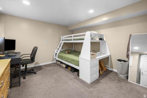 5844 S 920 E Murray UT 84121