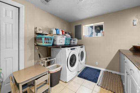 5844 S 920 E Murray UT 84121