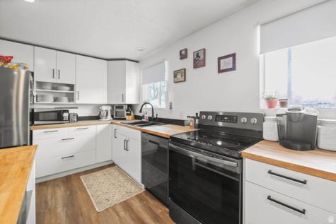 5844 S 920 E Murray UT 84121