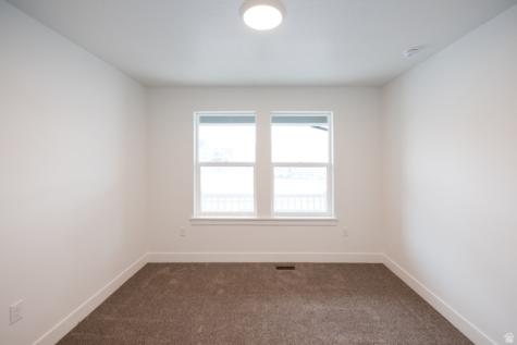 4405 N Dwarven Drive Eagle Mountain UT 84005