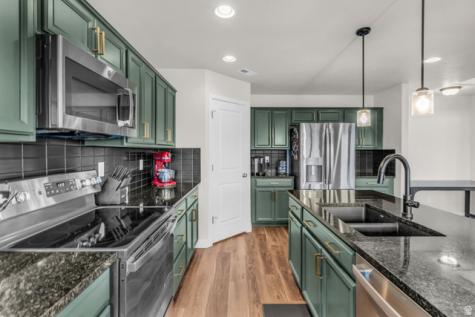 2811 S 2425 W Syracuse UT 84075