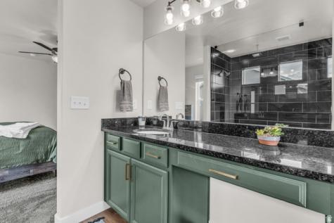 2811 S 2425 W Syracuse UT 84075