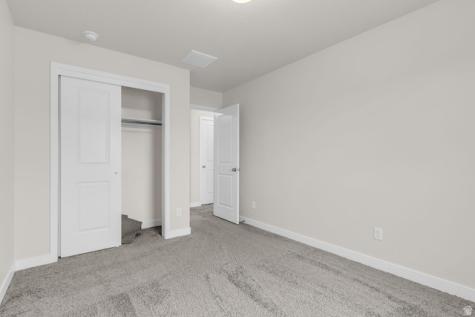 2811 S 2425 W Syracuse UT 84075
