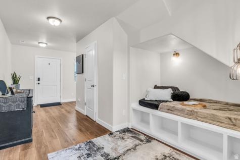 2811 S 2425 W Syracuse UT 84075