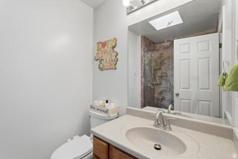 1320 E Woodhill Circle Sandy UT 84092
