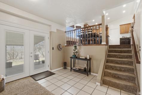 1320 E Woodhill Circle Sandy UT 84092