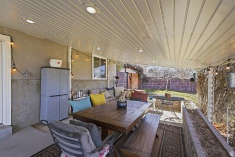 1320 E Woodhill Circle Sandy UT 84092
