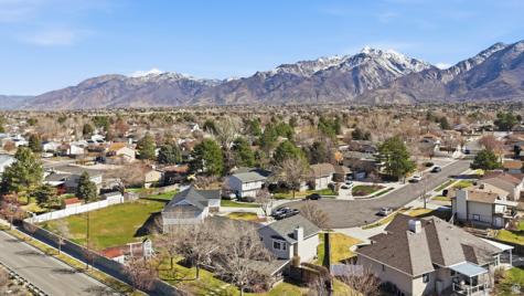 1320 E Woodhill Circle Sandy UT 84092