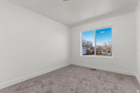 229 E 670 S Payson UT 84651