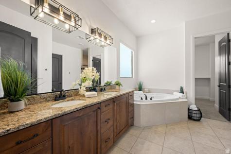 2735 E Auburn Drive St. George UT 84790