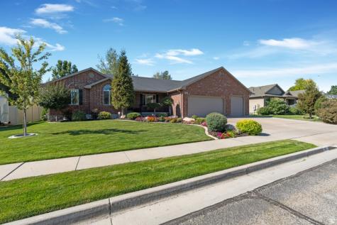 641 W 3550 S Riverdale UT 84405