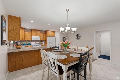 641 W 3550 S Riverdale UT 84405