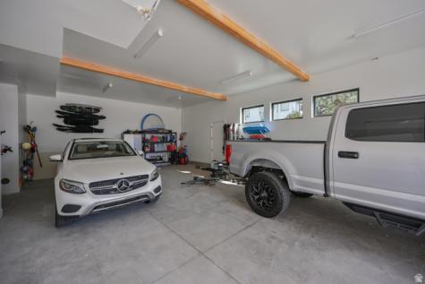 3381 E 9980 S Sandy UT 84092