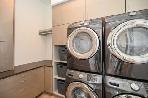 3381 E 9980 S Sandy UT 84092