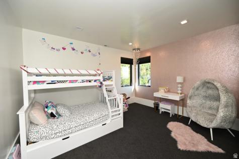 3381 E 9980 S Sandy UT 84092