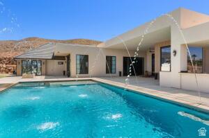 1141 E Lost Ridge Drive Washington UT 84780