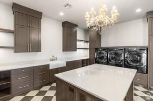 1141 E Lost Ridge Drive Washington UT 84780