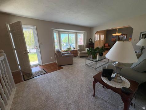 545 S 1350 E Fruit Heights UT 84037