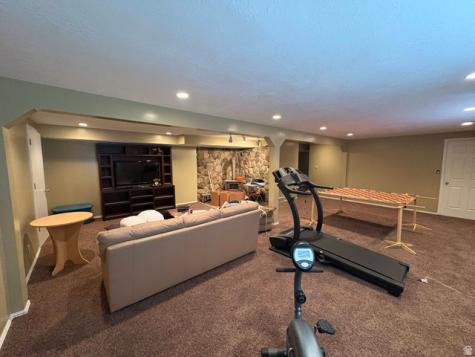545 S 1350 E Fruit Heights UT 84037