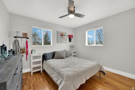 487 E 9270 S Sandy UT 84070