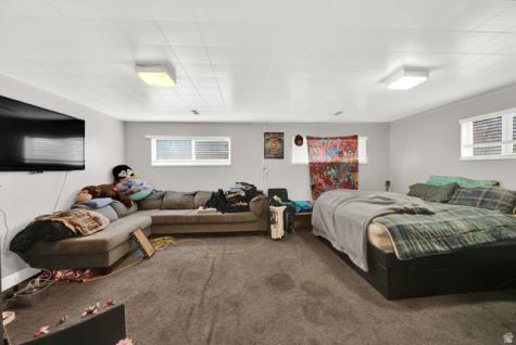 487 E 9270 S Sandy UT 84070