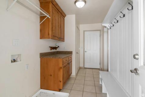 43 E Peachtree Drive N Centerville UT 84014