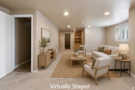43 E Peachtree Drive N Centerville UT 84014