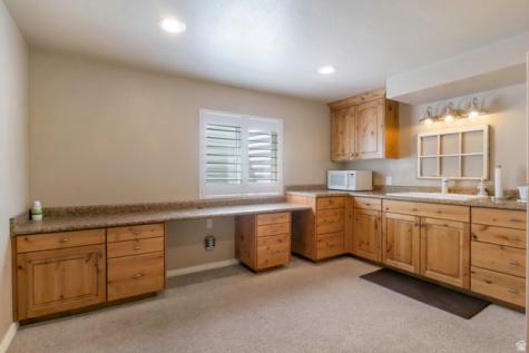 43 E Peachtree Drive N Centerville UT 84014