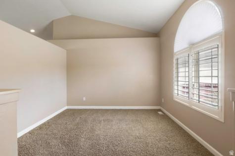43 E Peachtree Drive N Centerville UT 84014