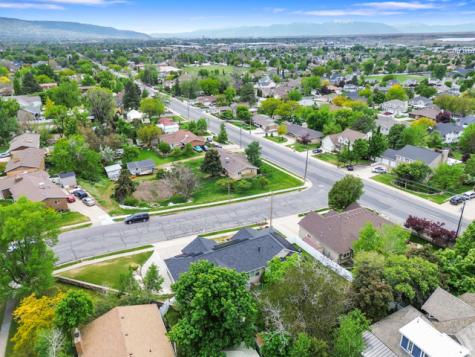 43 E Peachtree Drive N Centerville UT 84014