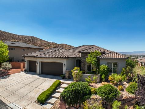 1288 E Silver Shadows Drive Washington UT 84780